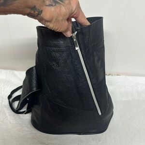 Sleek Black Backpack /Bycketbag with Vertical Zipper